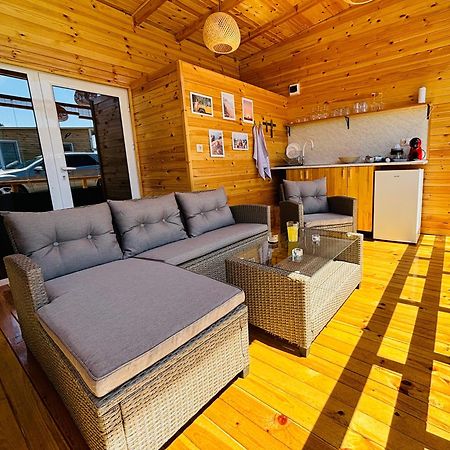 Cozyhut Бунгало Под Наем Chernomorets Bagian luar foto
